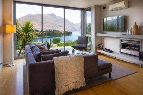 Hello QT Pounamu Queenstown